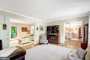 4315 Wakefield Dr, Annandale, VA 22003 - Photo 26