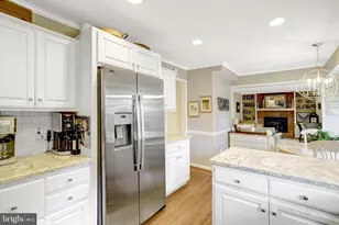 4315 Wakefield Dr, Annandale, VA 22003 - Photo 16