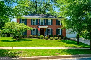4315 Wakefield Dr, Annandale, VA 22003 - Photo 2