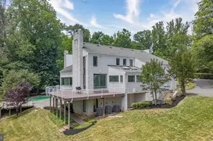 7545 Potomac Fall Rd, McLean, VA 22102 - Photo 96