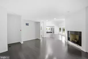 7545 Potomac Fall Rd, McLean, VA 22102 - Photo 10