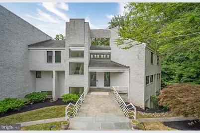 7545 Potomac Fall Road, McLean, VA 22102 - Photo 2