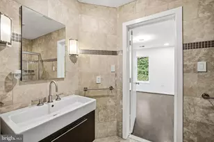 7545 Potomac Fall Rd, McLean, VA 22102 - Photo 60