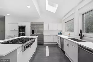7545 Potomac Fall Rd, McLean, VA 22102 - Photo 24