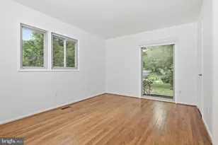 8804 Mansion Farm Pl, Alexandria, VA 22309 - Photo 14