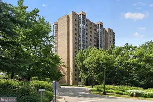 5901 Mt Eagle Dr, Alexandria, VA 22303 - Photo 42