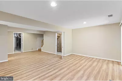8073 Morning Meadow Court, Alexandria, VA 22315 - Photo 28