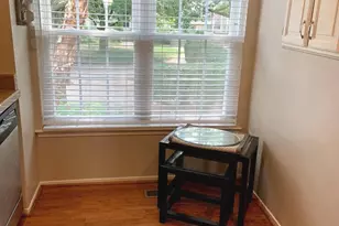 2438 Ridgehampton Ct, Reston, VA 20191 - Photo 12