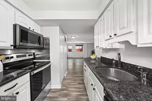 8607 Kenosha Ct, Lorton, VA 22079 - Photo 8