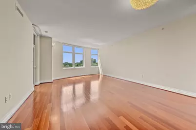 8220 Crestwood Heights Drive #1411, McLean, VA 22102 - Photo 4