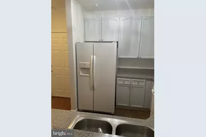 2701 Bellforest Court #204, Vienna, VA 22180 - Photo 4