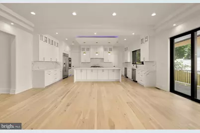 2000 Oswald Place, Falls Church, VA 22043 - Photo 18