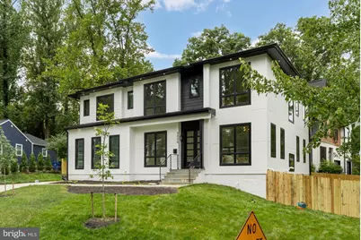 2000 Oswald Place, Falls Church, VA 22043 - Photo 2