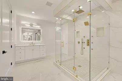 2000 Oswald Place, Falls Church, VA 22043 - Photo 52