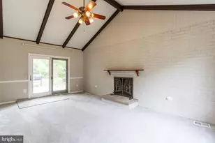 4126 Lenox Dr, Fairfax, VA 22032 - Photo 4