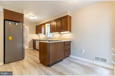 4126 Lenox Drive, Fairfax, VA 22032 - Photo 8