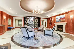 8220 Crestwood Heights Dr, McLean, VA 22102 - Photo 4
