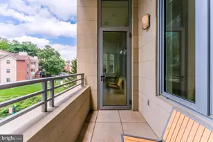 8220 Crestwood Heights Dr, McLean, VA 22102 - Photo 40