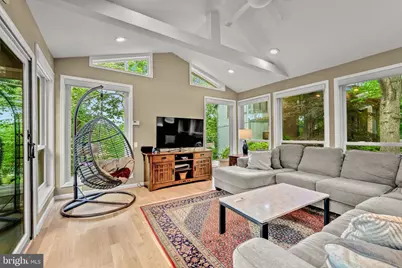 6706 Pine Creek Court, McLean, VA 22101 - Photo 14