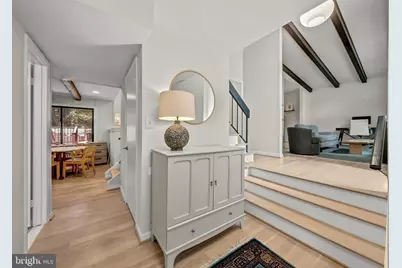 6706 Pine Creek Court, McLean, VA 22101 - Photo 2