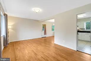 5804 Channing Rd, Springfield, VA 22150 - Photo 4