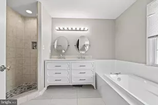 7710 Baird Ct, Lorton, VA 22079 - Photo 10