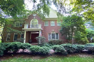 851 Forestville Meadows Dr, Great Falls, VA 22066 - Photo 1