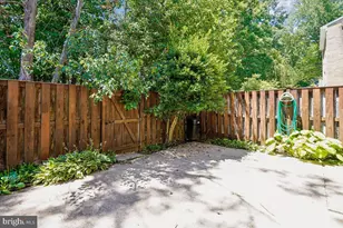 3058 Covington St, Fairfax, VA 22031 - Photo 26