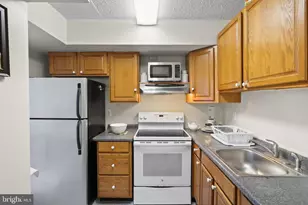 8607 Village Way, Alexandria, VA 22309 - Photo 8