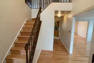 13699 Southernwood Ct, Chantilly, VA 20151 - Photo 8