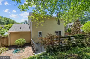 9556 Pine Bough Pl, Vienna, VA 22181 - Photo 62
