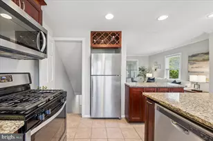 2612 Jefferson Dr, Alexandria, VA 22303 - Photo 16