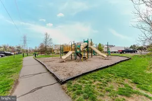 2504 Einstein St, Herndon, VA 20171 - Photo 42