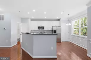 2504 Einstein St, Herndon, VA 20171 - Photo 12