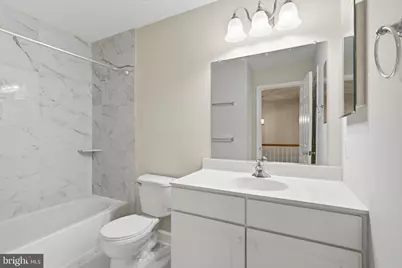 2512 Terra Cotta Circle, Herndon, VA 20171 - Photo 32