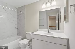 2512 Terra Cotta Cir, Herndon, VA 20171 - Photo 32