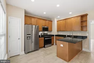 2512 Terra Cotta Cir, Herndon, VA 20171 - Photo 14