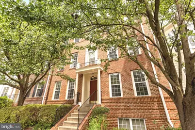 1591 Leeds Castle Drive #201, Vienna, VA 22182 - Photo 1