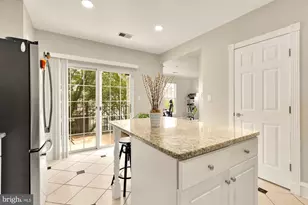 1591 Leeds Castle Dr, Vienna, VA 22182 - Photo 14