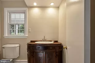 9005 Chickawane Ct, Alexandria, VA 22309 - Photo 32