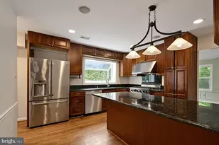9005 Chickawane Ct, Alexandria, VA 22309 - Photo 20