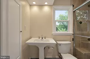 9005 Chickawane Ct, Alexandria, VA 22309 - Photo 60