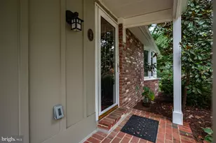 9005 Chickawane Ct, Alexandria, VA 22309 - Photo 10
