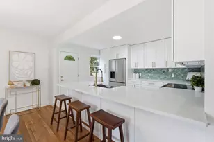 1716 Macon St, McLean, VA 22101 - Photo 10