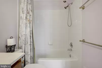 8204 Catbird Circle #202, Lorton, VA 22079 - Photo 24