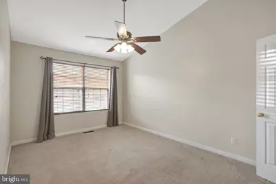 8204 Catbird Circle #202, Lorton, VA 22079 - Photo 16