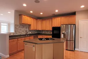 5344 Blue Aster Cir, Centreville, VA 20120 - Photo 10