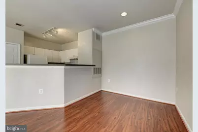 11371 Aristotle Drive #9-310, Fairfax, VA 22030 - Photo 4