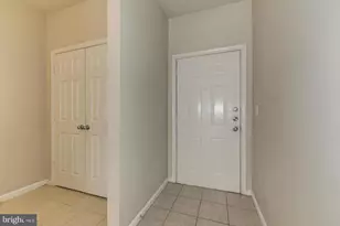 11371 Aristotle Dr, Fairfax, VA 22030 - Photo 2