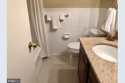 6910 Park Terrace Drive, Alexandria, VA 22307 - Photo 6